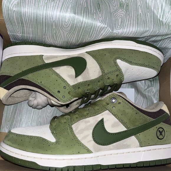Nike Other - Men's Sneaker Shoes Size 10.5 Nike SB Dunk Low Pro Asparagus Green